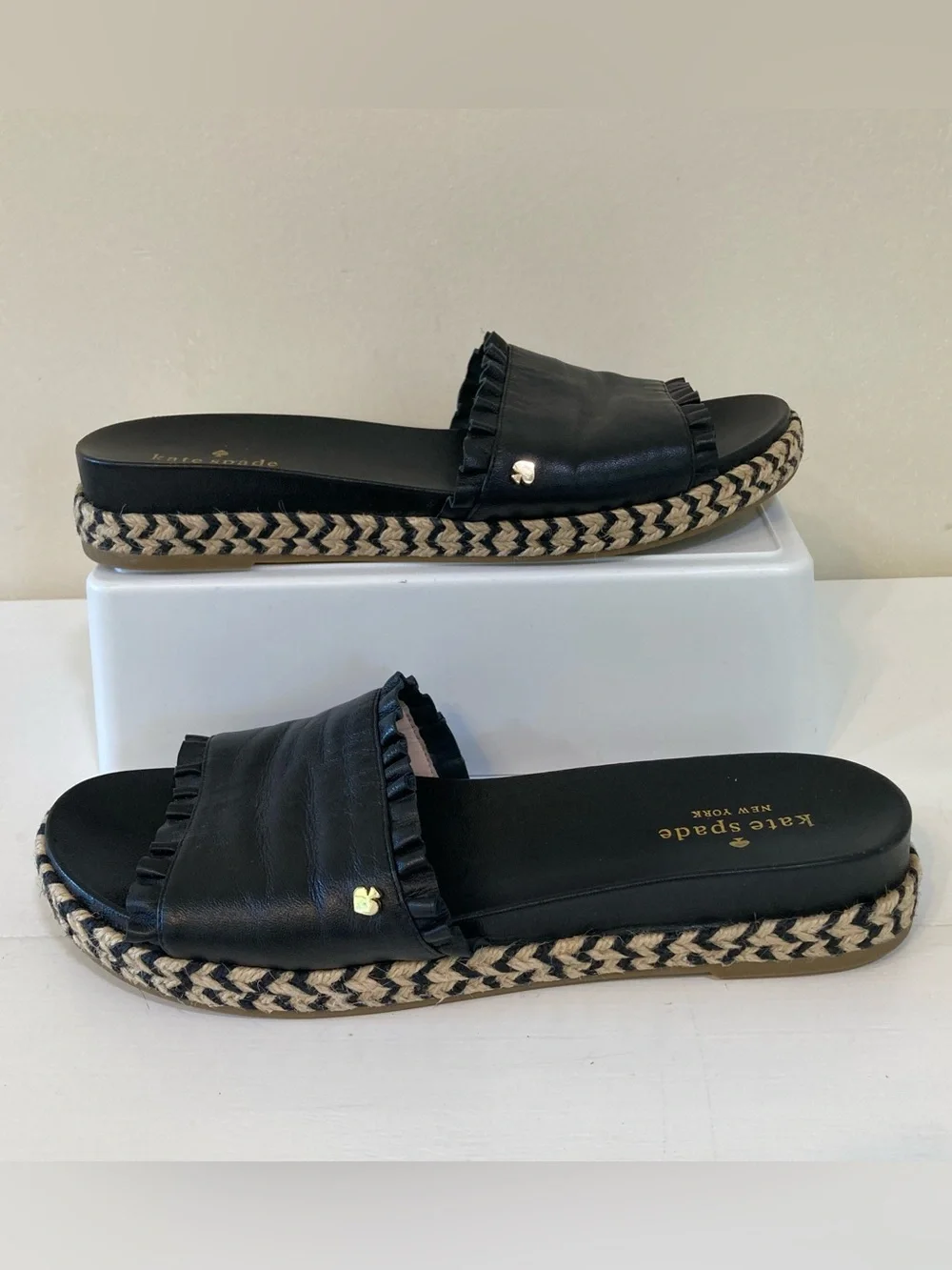 Kate Spade NY Zahara Womens Sz 8 Black Leather Slide Sandals